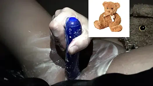 MY KINKY ARAB GIRL MASTUBATES WITH VIBRATOR & MY CUM ALL OVER HER CURVY BODY-  AMATEUR ARABIAN SNOWWHITE