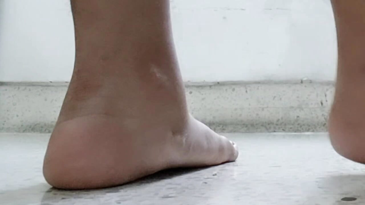Πόδια, περπάτημα με τα πόδια