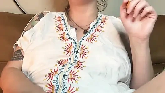 Smoking Fetish MILF Masturbation