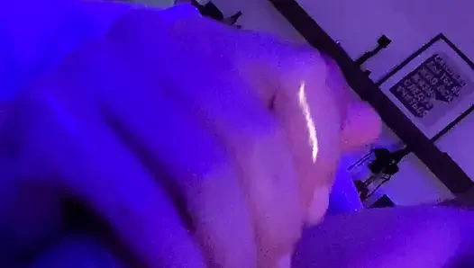 Уютная домашняя минет в холодный осенний вечер