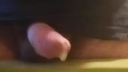 Pislik kapalı ve boşalmak atış içinde senin pov
