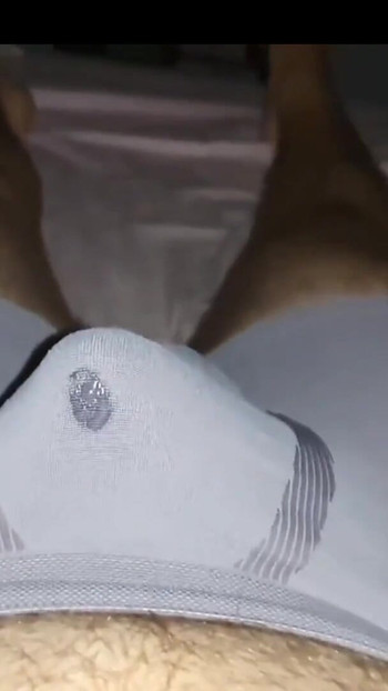 Detik emosi dari "melancap solo dengan dua penggetar pancutan mani pada masa yang sama dalam underware"