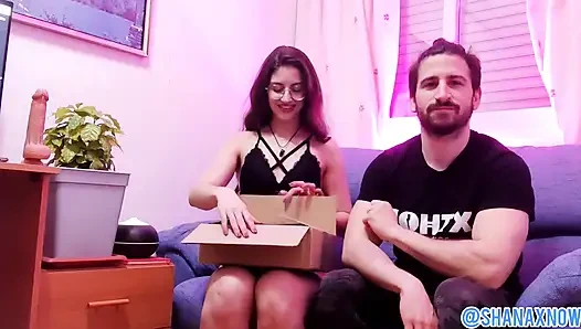 Ein neuer strap-on für meinen Sissy-cucky jason