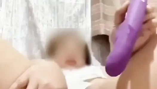 Boso kay tita na nagsasarili