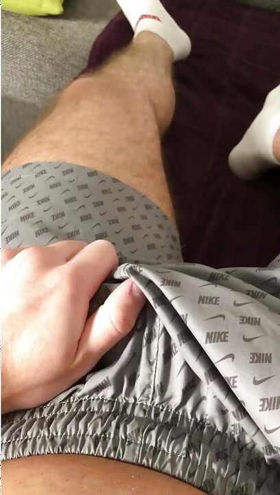 Pokušaj se ne dirati dok gledaš kako ovaj kurac draži PhantomGentX