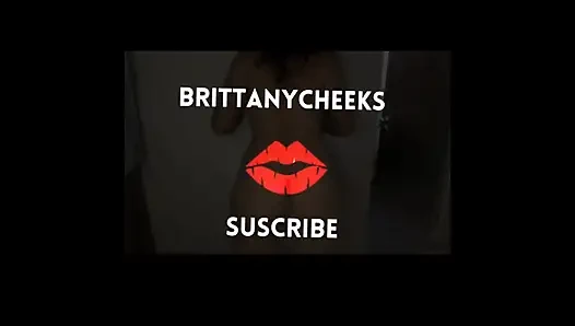 Masturbation Near My Neighbors Who Work on the Construction Site