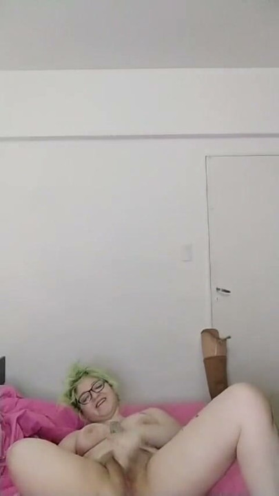 Double amputee masturbates screaming for cock! | Clip 1