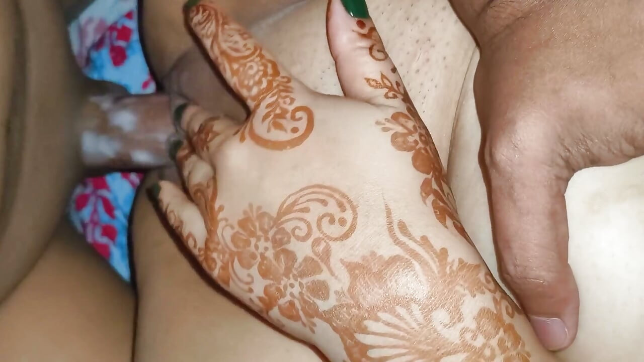 Sex cu Suhani cea excitată