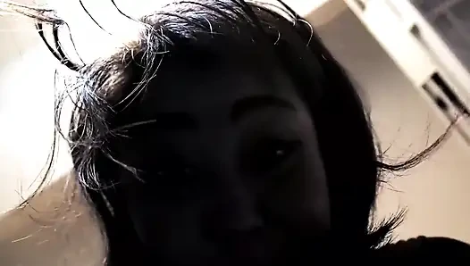 Menggodamu pacarku
