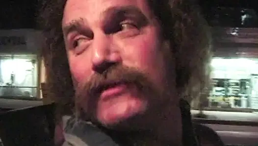 Versaute Taxifahrt: Heiße Action im Cab