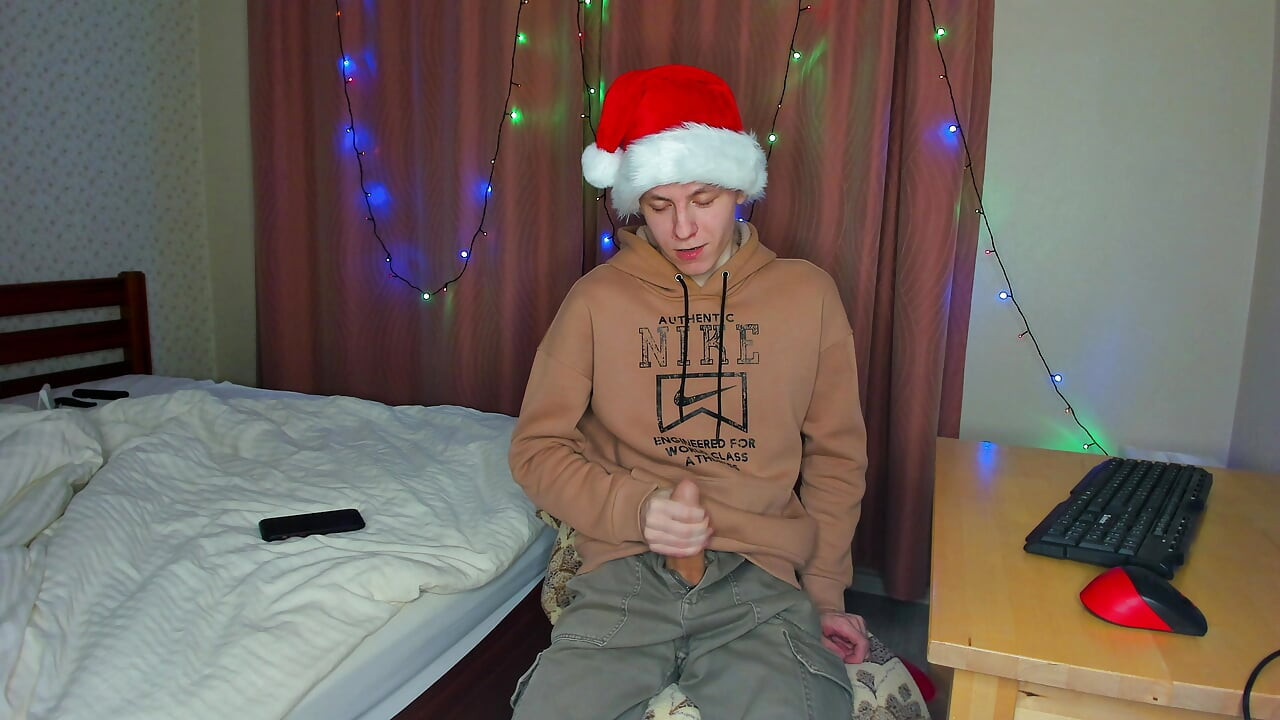 You Won't Believe How Far Slim Twink Shoots Cum