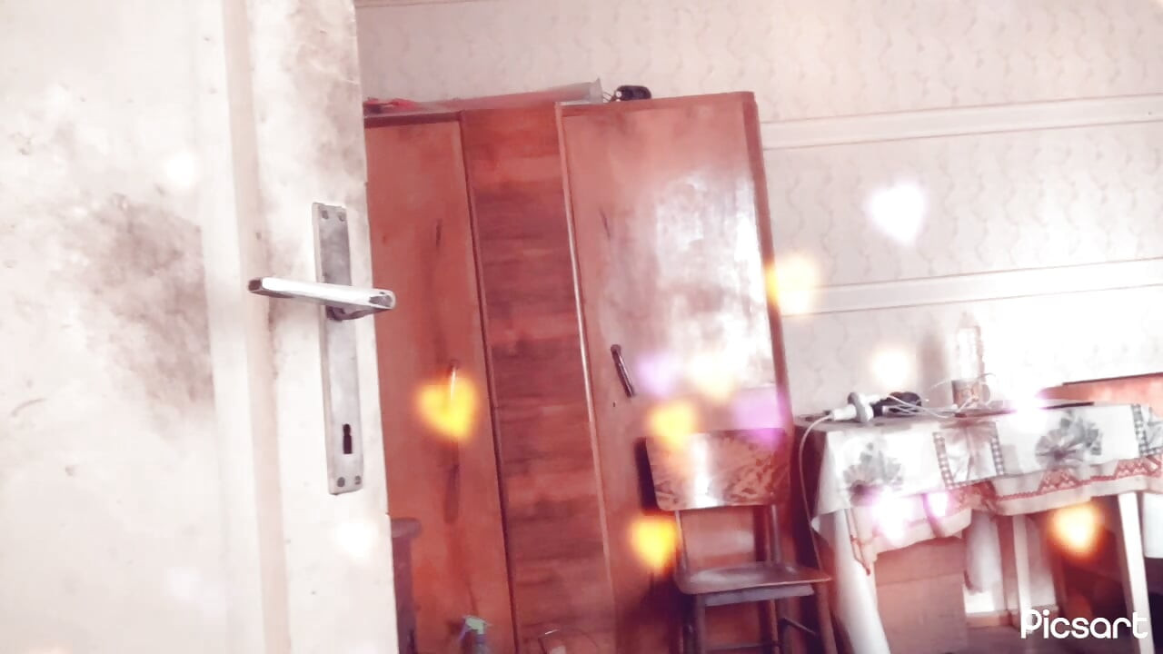 Beautiful shows off her hairy pink pussy