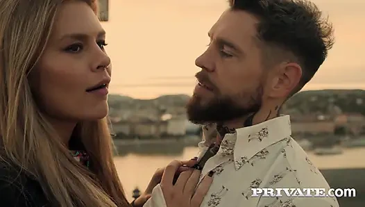 Perayaan anal Zlata Shine