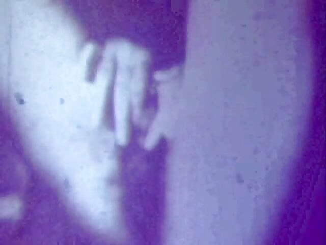 Винтажная милфа знает, как ублаговать своего мужчину (без звука, кроме музыки)