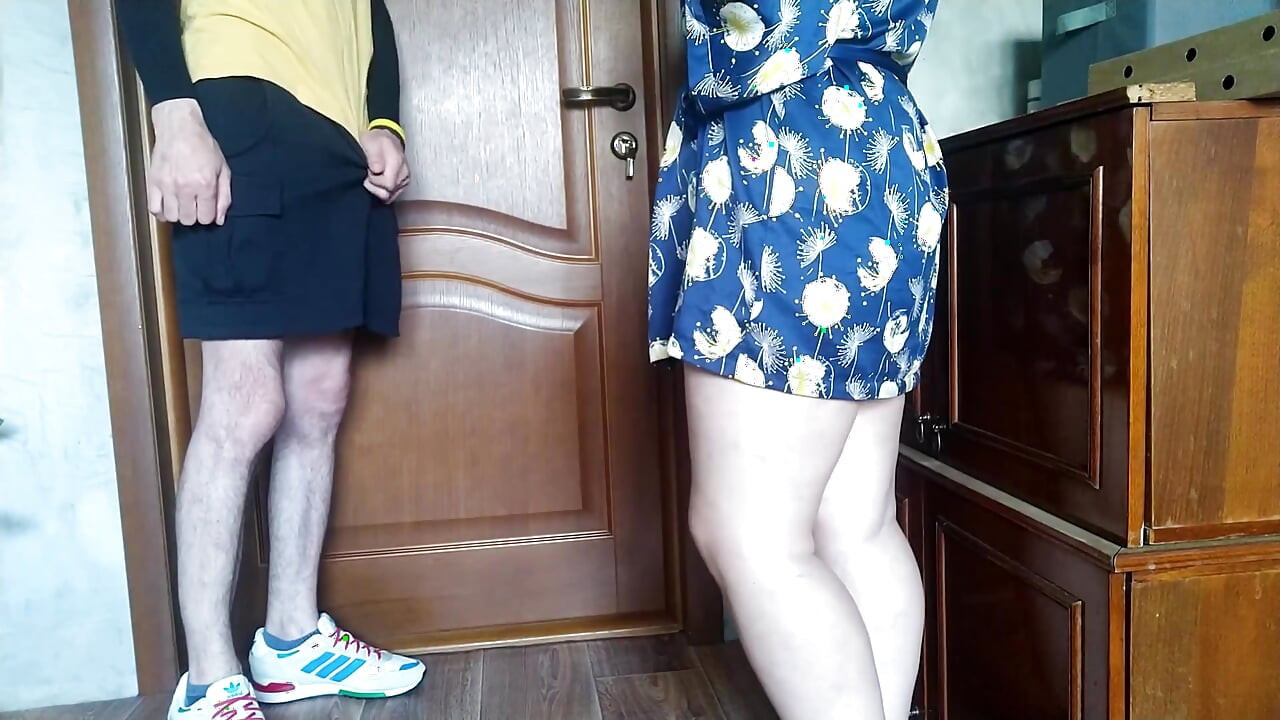 Mature milf makes virgin courier cum