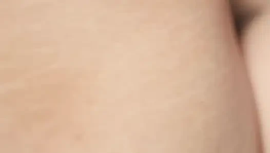 Crot Bokep Indo'ya kadar masözun kalçalarında götünü sikiyor