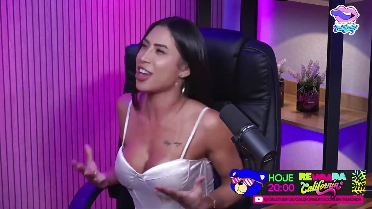 Podcast Revoada - Beatriz Miuky