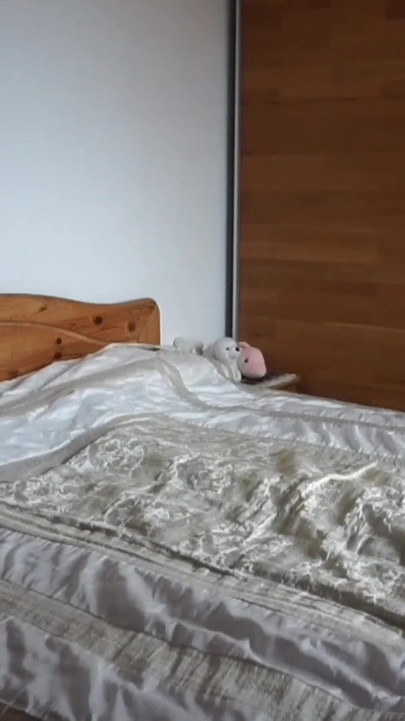 Selena's erotic posing and sex games on cam