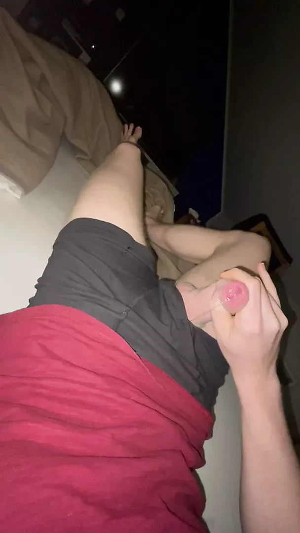 Quick wank in my Calvins