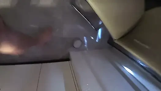 Teman menyetubuhi istriku di pantat. Selingkuh asli