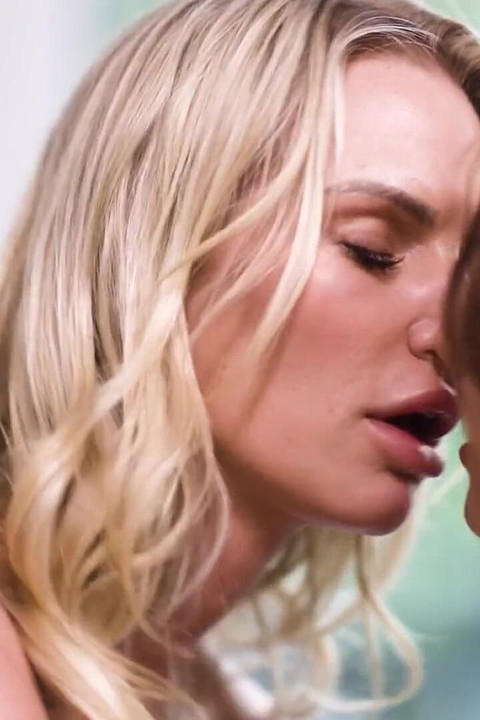 Adult Time - Lesbian MILF Rachael Cavalli Can't Resist Wet Lesbian 69 with Sitter Reese Robbins!