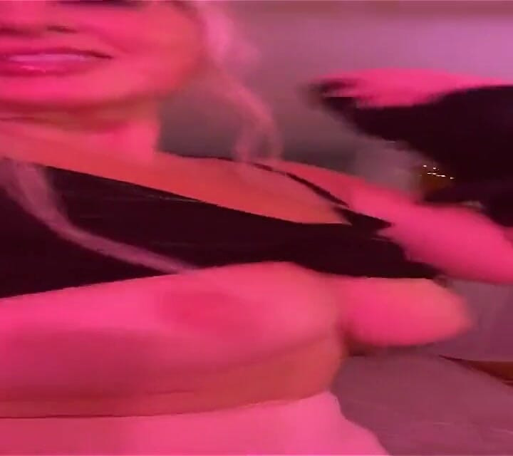 704088638501167105. mp4