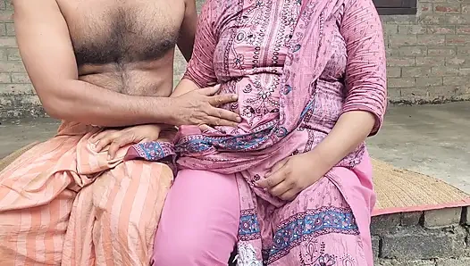 Outdoor Husband wife romantic sex video