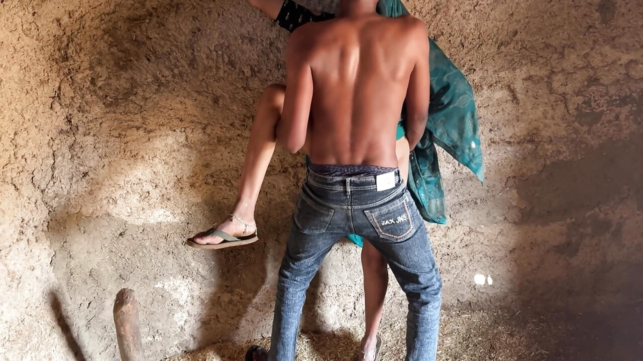 Soteli mẹ kế ke shath sụt cu bên ngoài