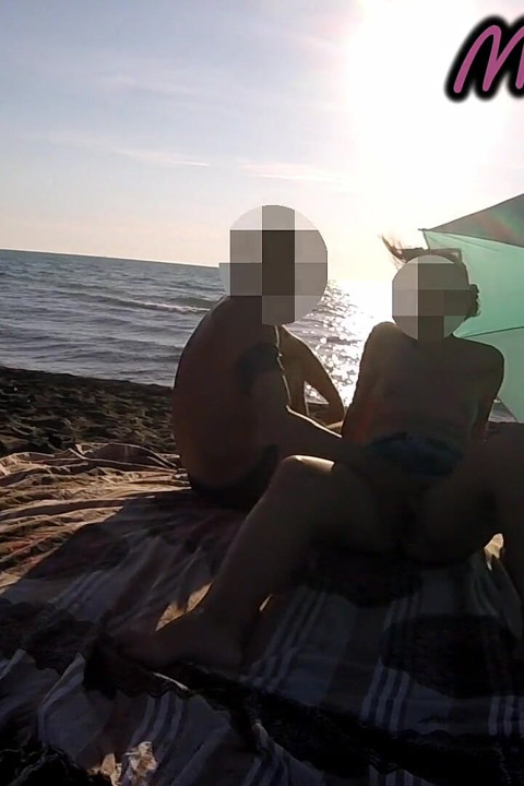 French Teacher Risky Masturbation Caught on Crowded Beach Helps Squirt Extreme Cumshot