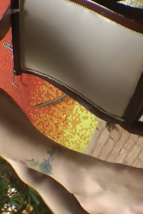 تدليك أقدام عميقة للمثليات بأقدام مثالية