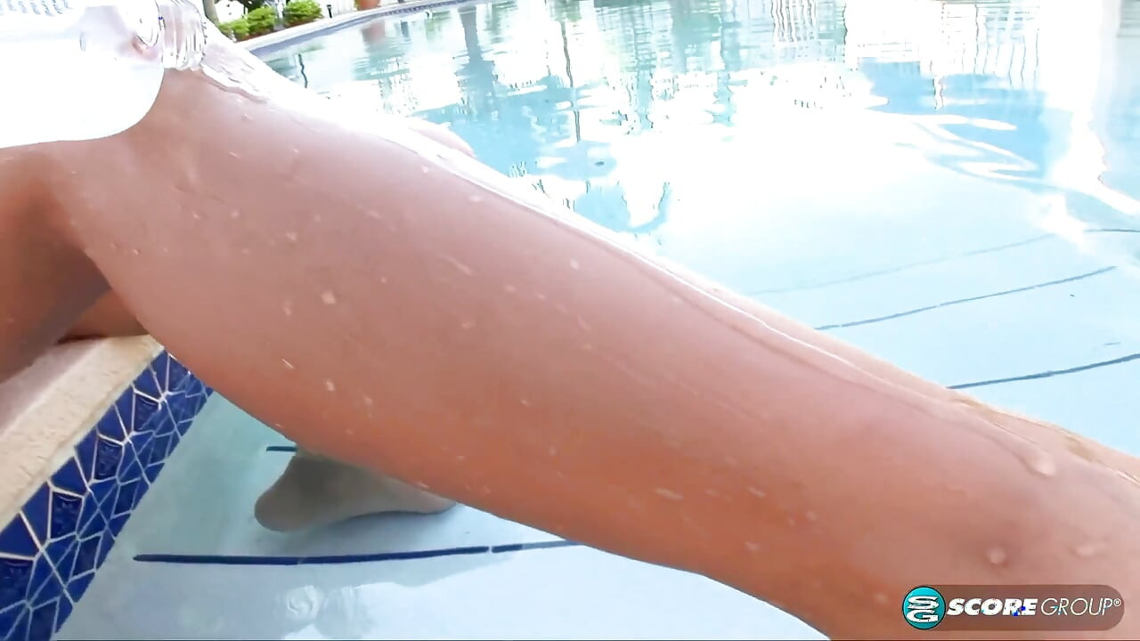Juliana Jolene Wet Tease