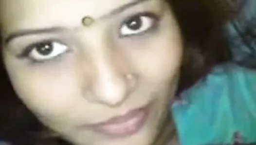 德西孟加拉美女哥的胸部��被devar吮吸