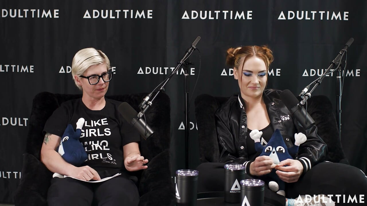 Codi Vore & Siri Dahl Vorarephilia, Edge Masters, & Breast Reductions | the Adult Time Podcast