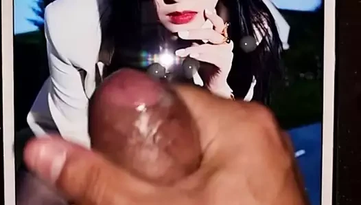 Kırmızı kadife irene boşalıyor 3