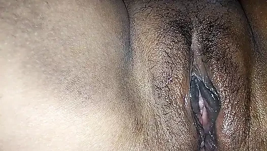 Desi bhabhi ka chut msaj part 1