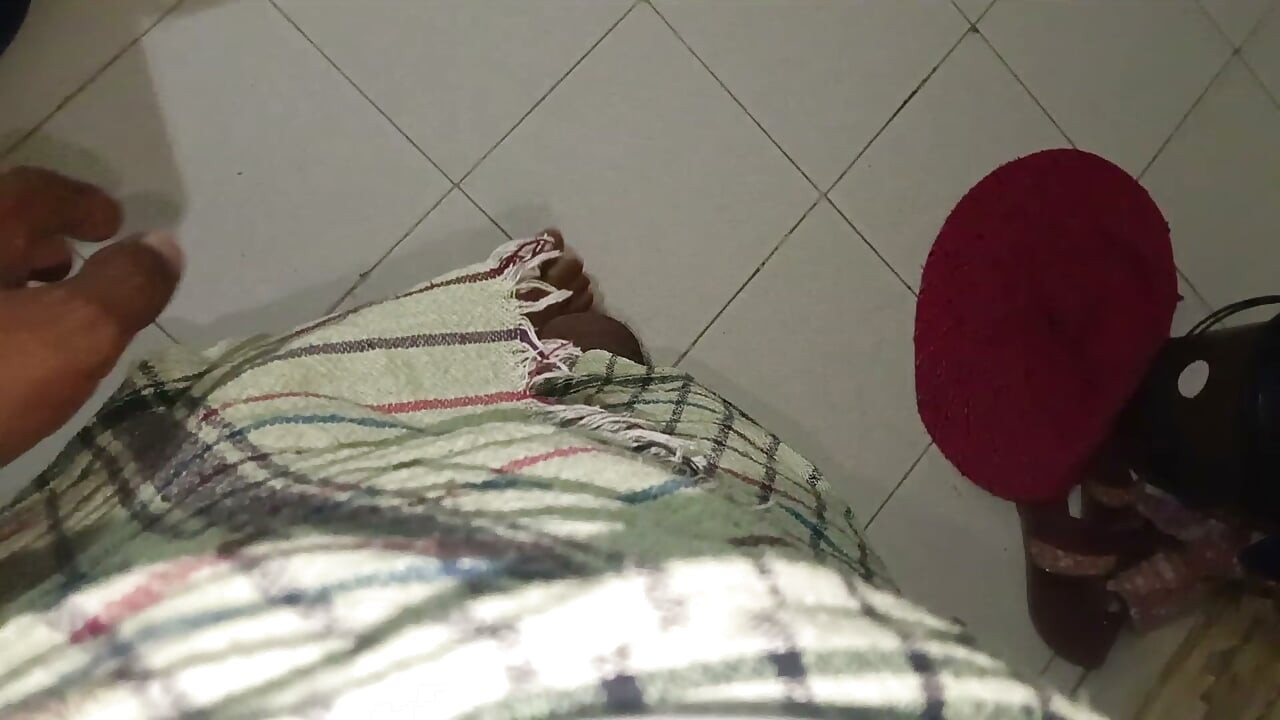 Dick Flash!cute teen gives me hand job