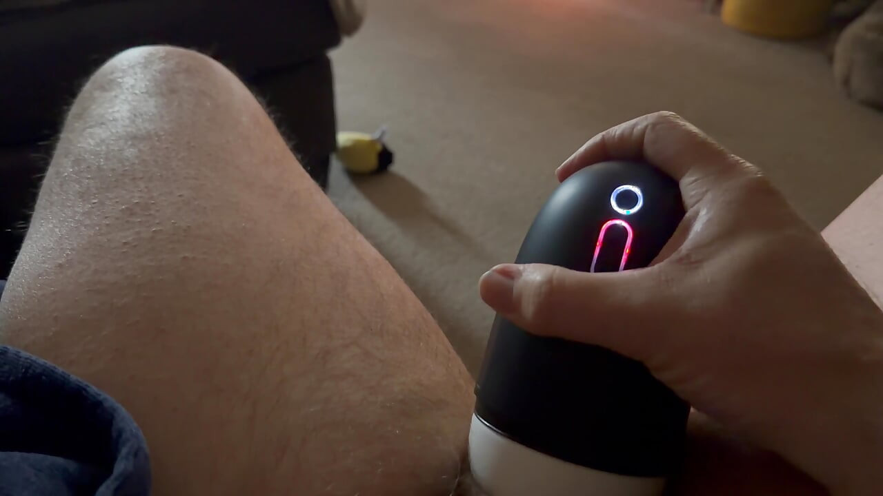 แค่เย็ดของเล่นด่วน