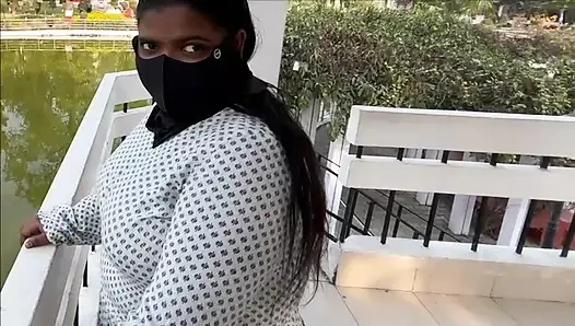 Ladki ke pacar ne use Diya Dhokha aur ladki ne liya aur kisi se Maje aur karvai apni chudai