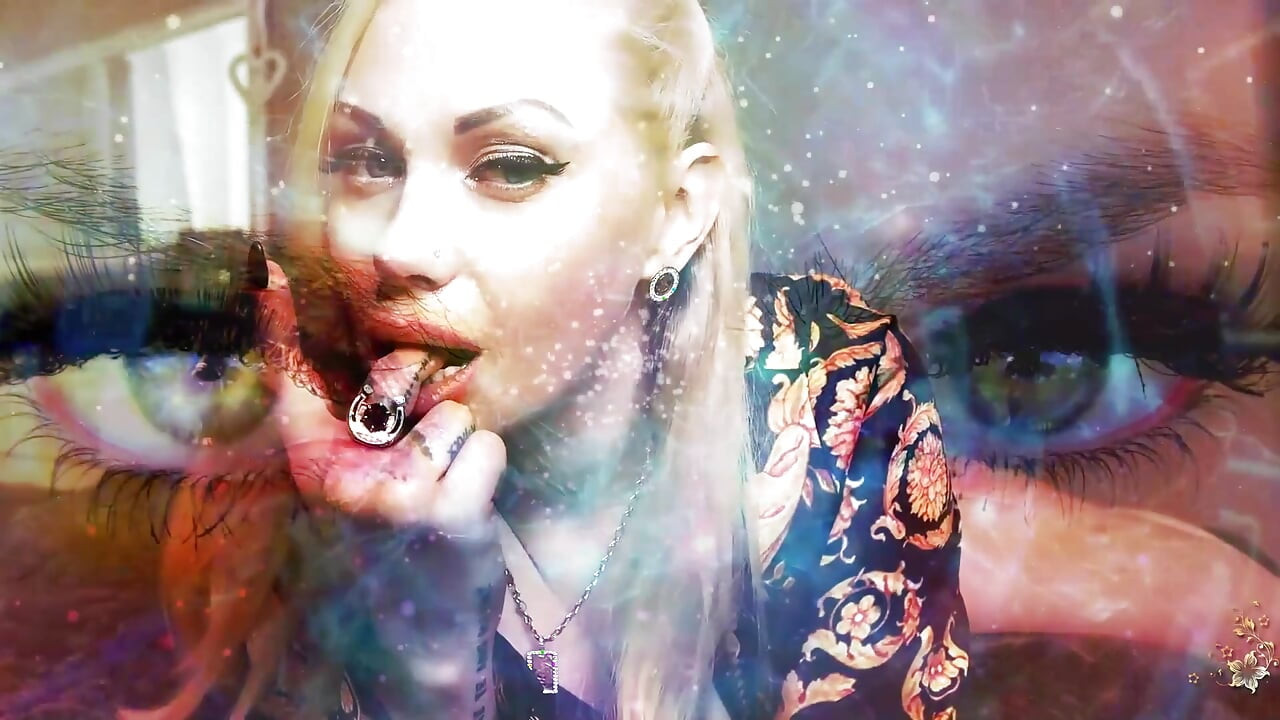 ASMR & mesmerizing brain wash! I will turn you into my mind slave! Stroke! Surrender completely to me!