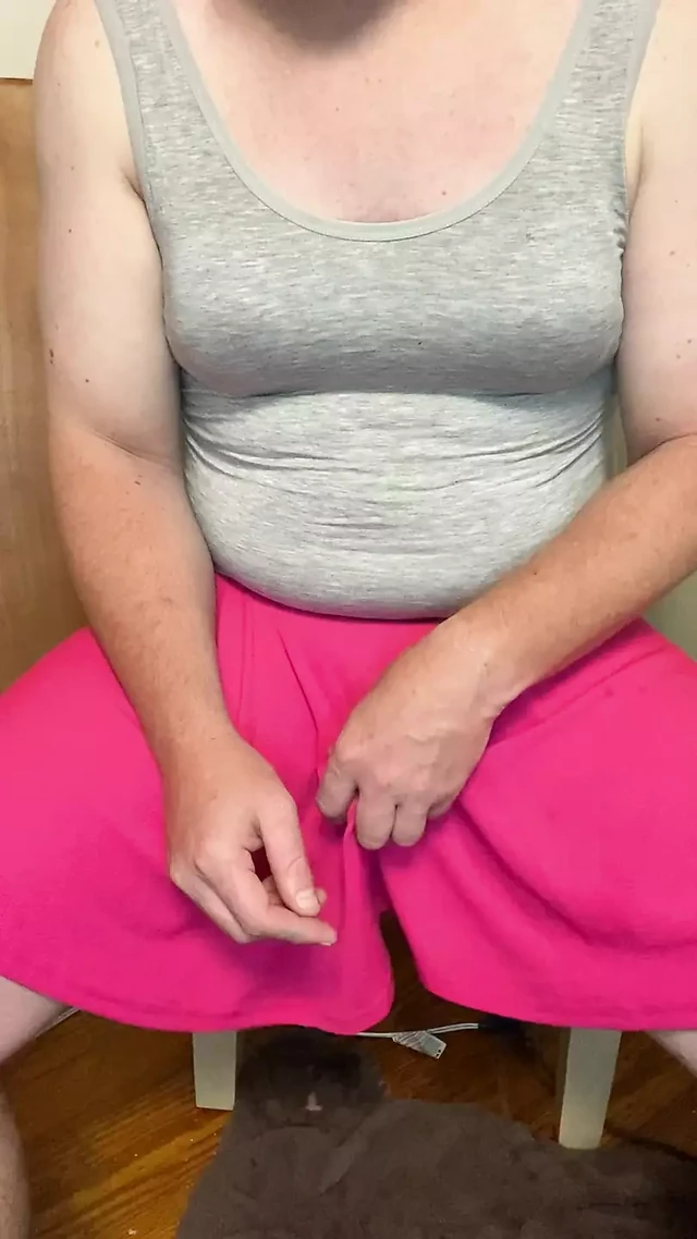 Cumshot in skirt
