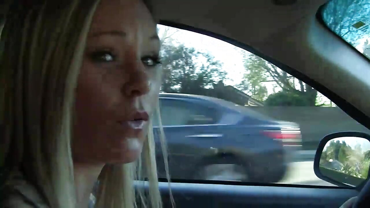 Scarlet Red: "I love giant old cock"