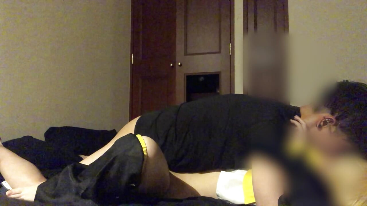 Shot on Smartphone - 18-year-old in Vocaloid cosplay