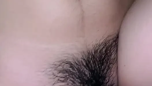 Pinay öğrencisinin içine ilk kez boşalıyor