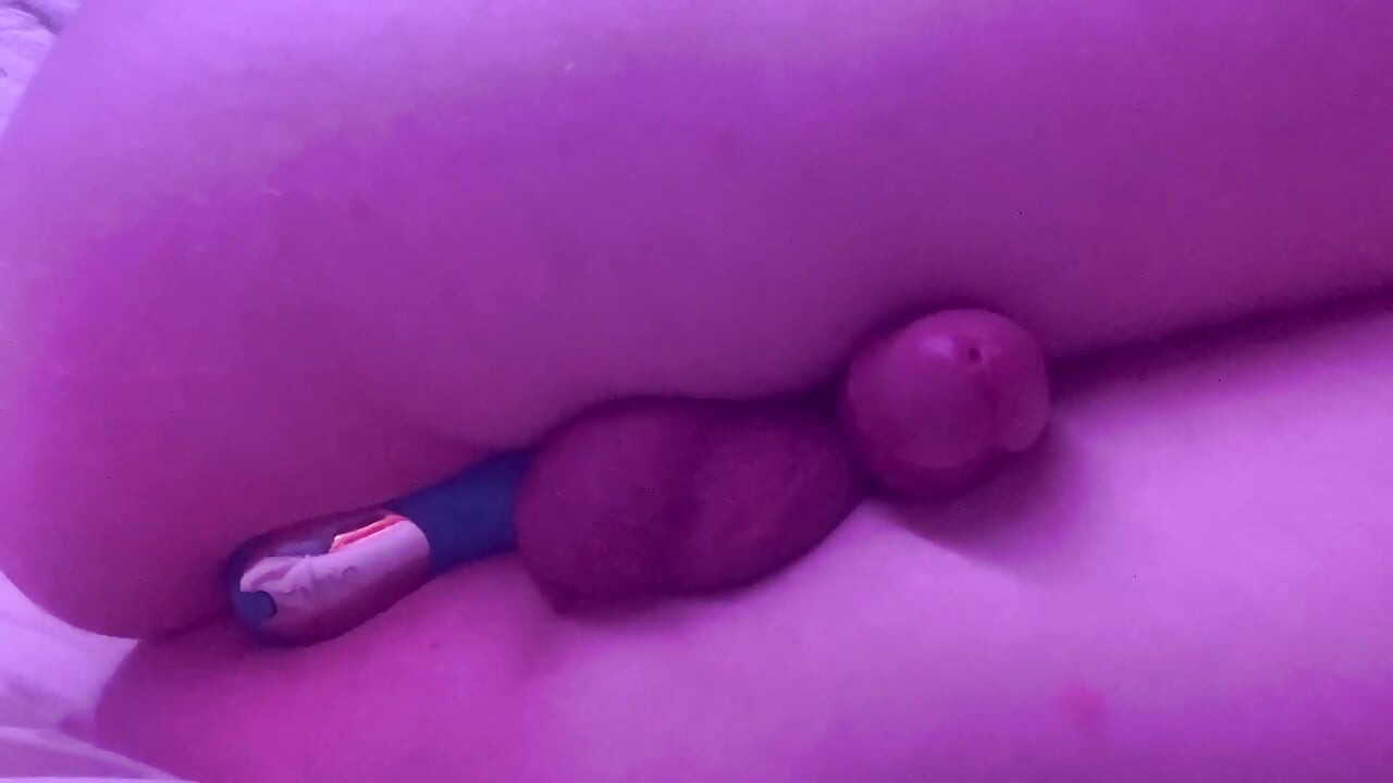 No Hands Cumshot From Anal Vibrator