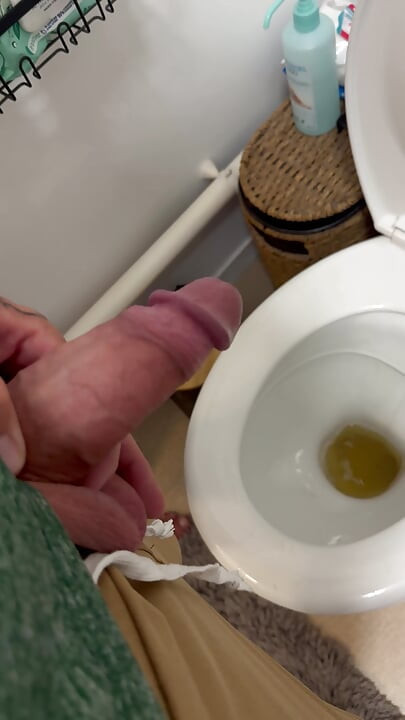 Horny and Piss