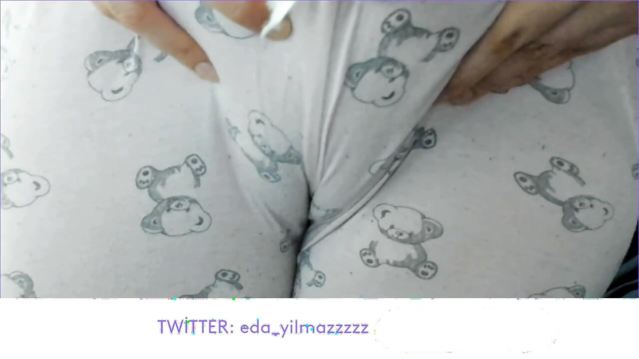 CAMELTOE- PUFFED PUSSY- SWOLLEN PUSSY- PAJAMAS- TURKISH PORN