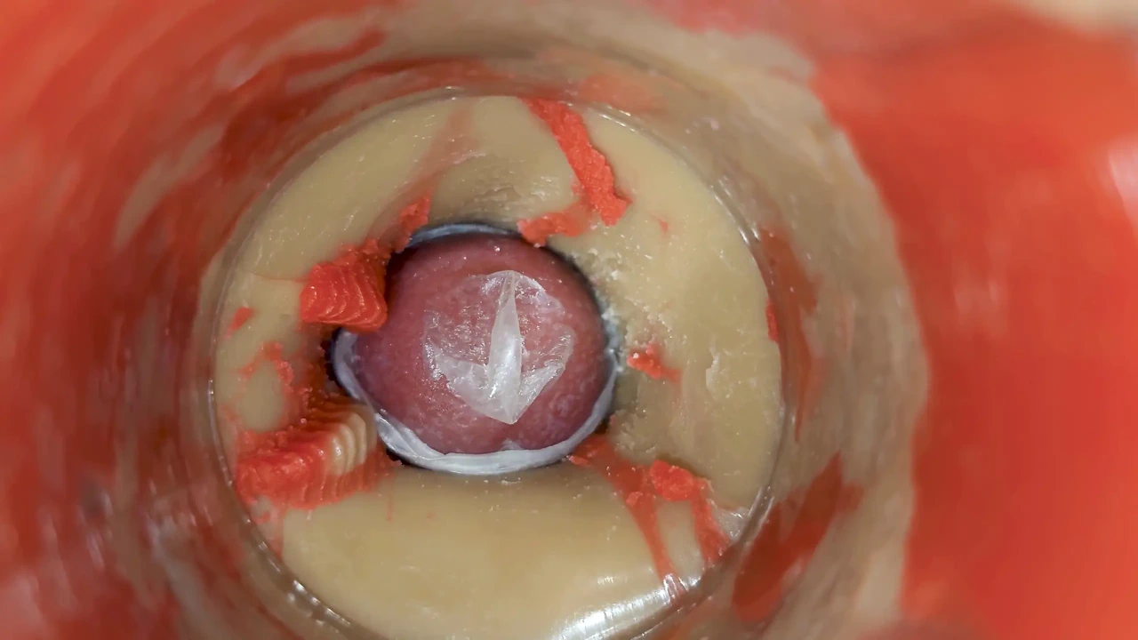 无法控制的浪涌用无尽的内部压力填满阴户