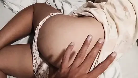 20 Year old Pinay wants to get fucked while cleaning