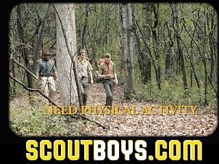 ScoutBoys Hung Scout Master mengongkek si comel Ian Levine kasar dan mentah