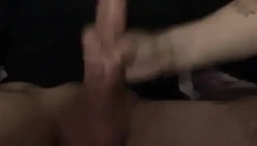 Милая девушка с большой попой в колледже сосёт мой член и катается на мне